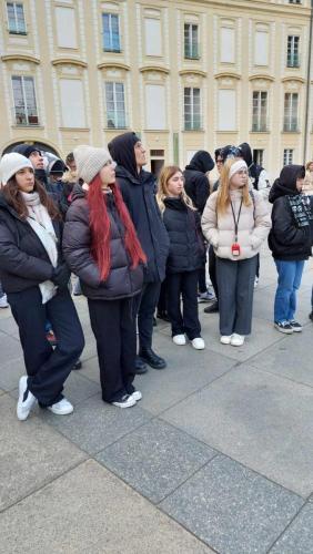 Uczniowie podczas zwiedzania stolicy Czech